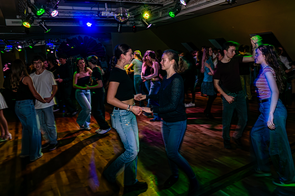 20251206Huckepackparty unbenannte Fotosession 099331